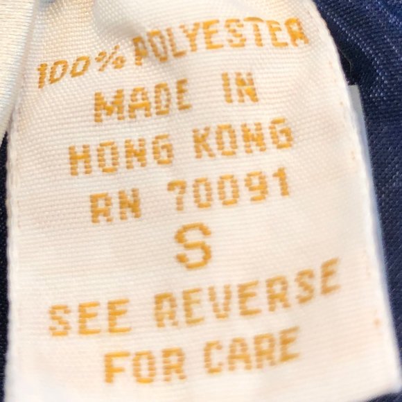 "Satin” Like" Floral Button down Sleepware GUC. Victoria's Secret - Picture 7 of 10